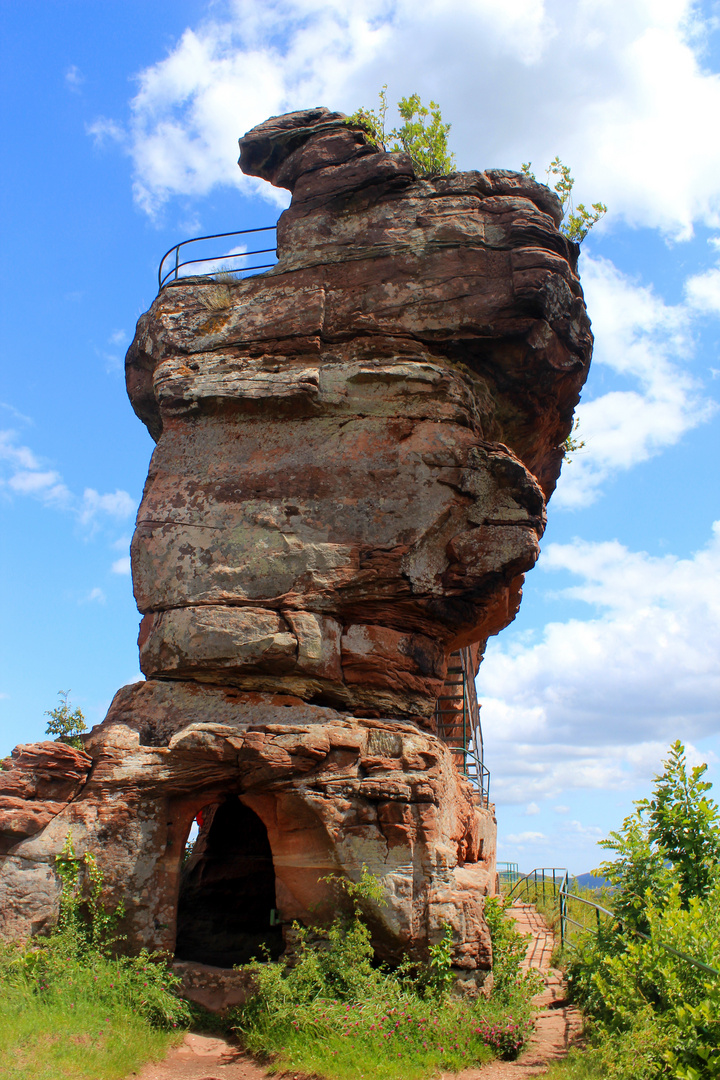 Drachenfels