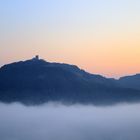 Drachenfels im Morgenlicht