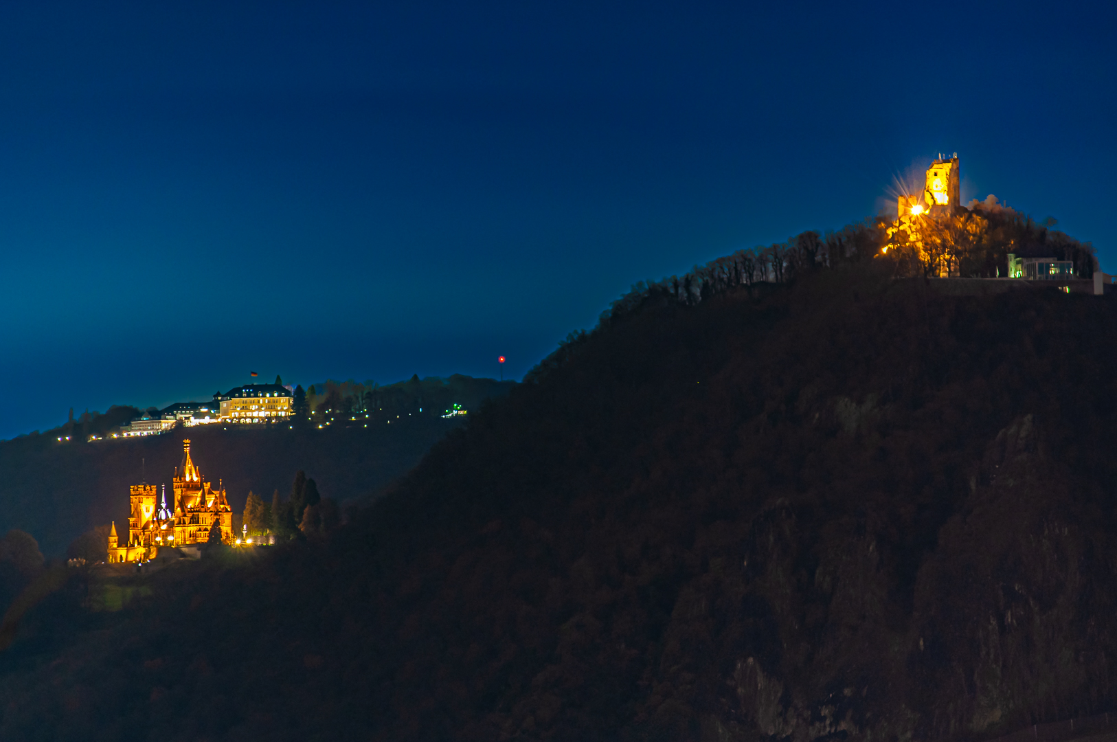 Drachenfels, Schloß Drachenburg & Petersberg @ Night