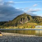 Drachenfels und Drachenburg am Rhein  