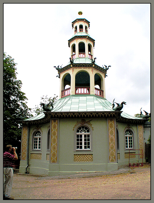 Drachenhaus am Klausberg / Potsdam