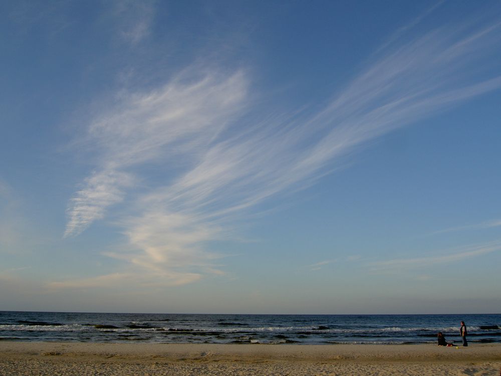 Drachenwolke über der Ostsee