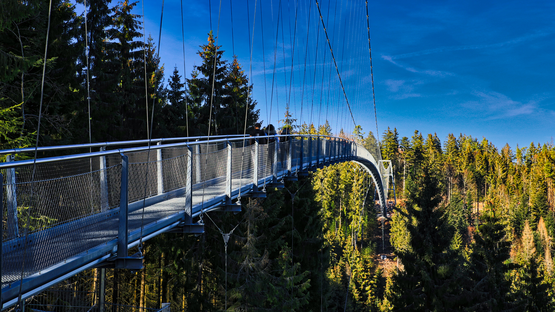 Drahtseilbrücke...