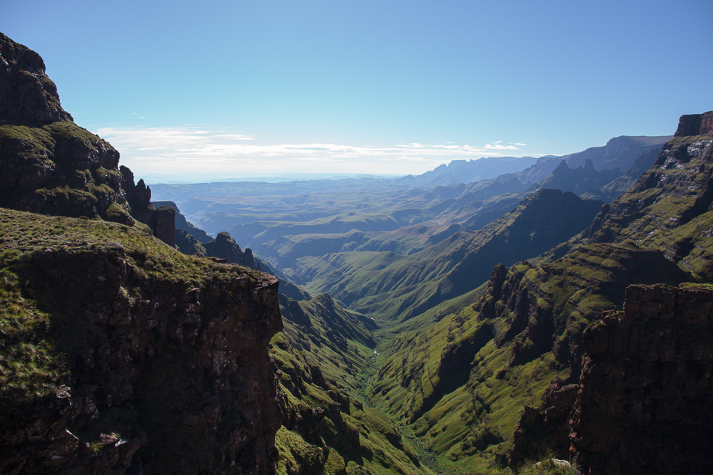 Drakensberg, Northern Traverse - Blick vom Escarpment hinunter nach kwaZulu-Natal