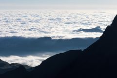 Drakensberg, Northern Traverse - Morgens der Blick hinunter nach Kwa-Zulu-Natal