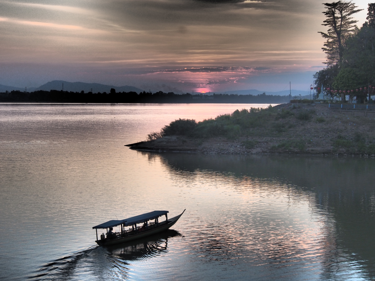 Drama an Sekon und Mekong