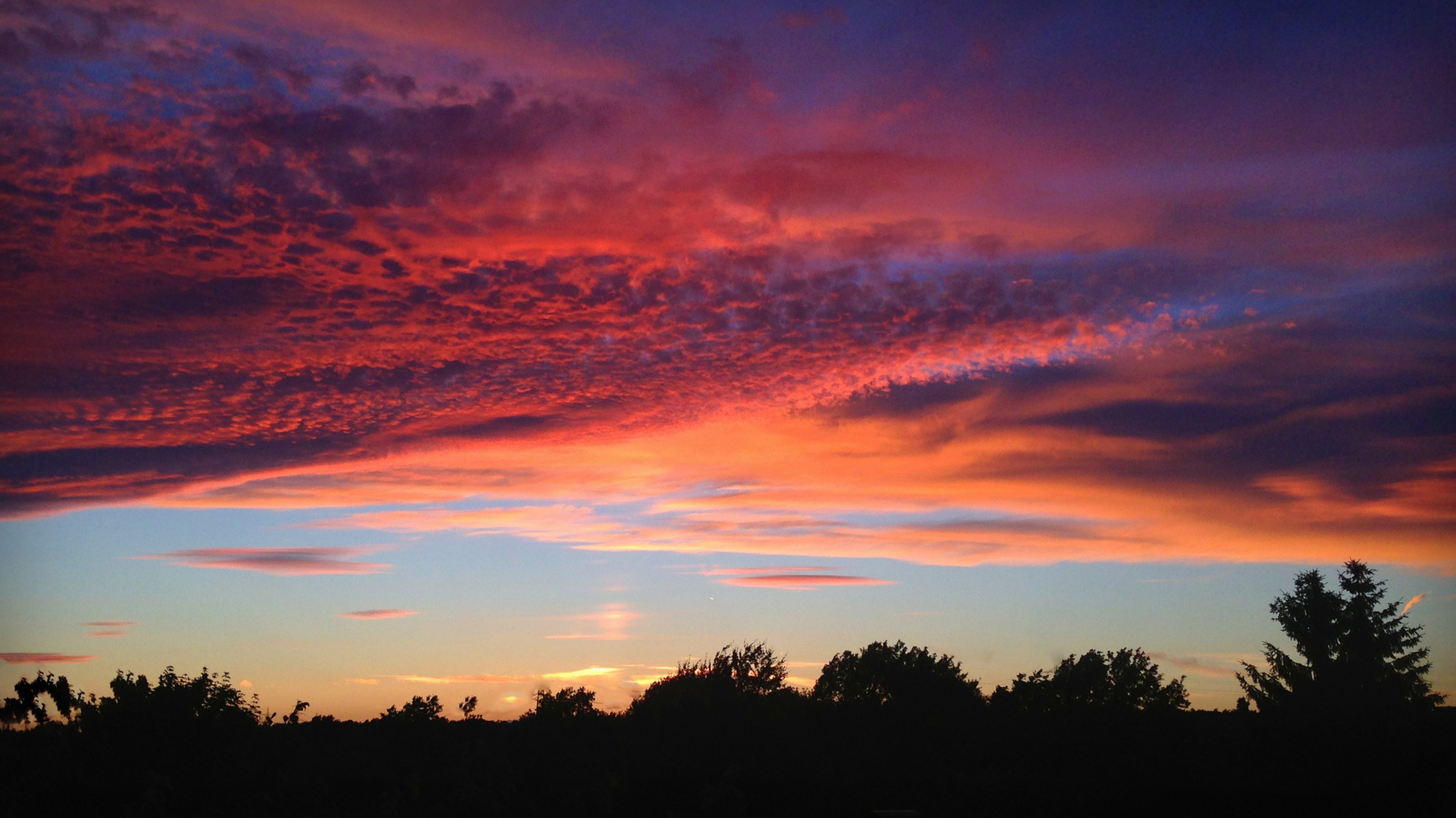 Dramatic Sundown in Urberach ... but, where is that? :-)