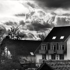 Dramatische Wolken über Hockenheim