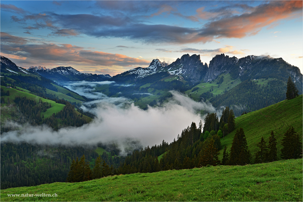 Dramatischer Abend am Jaunpass