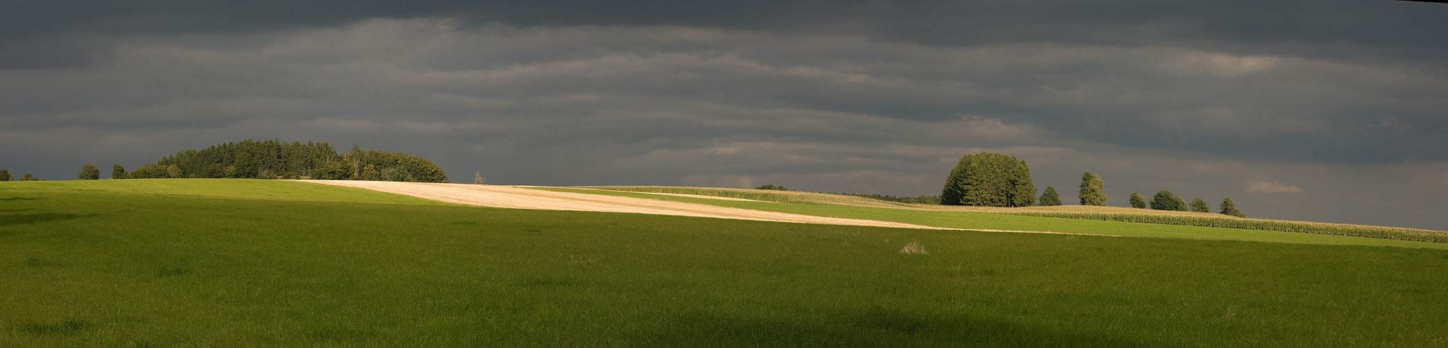 Dramtischer Herbstabend