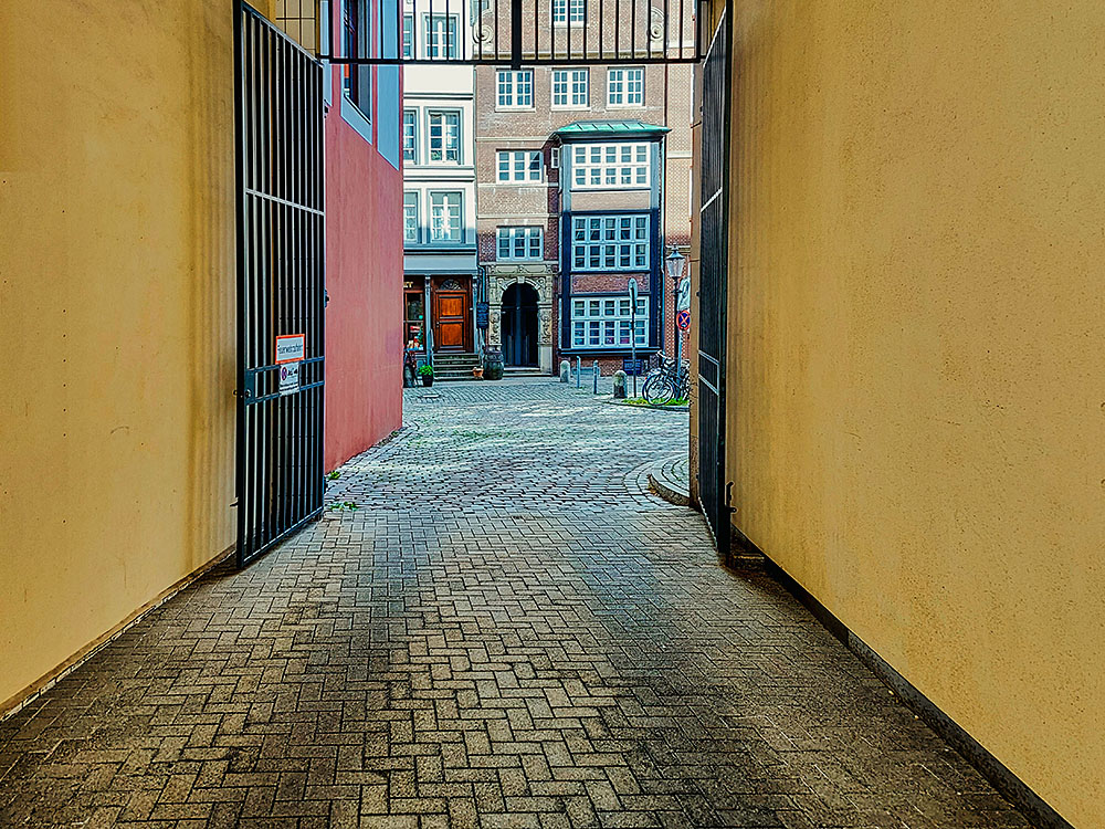 Draußen vor dem Tore (Durchblick)