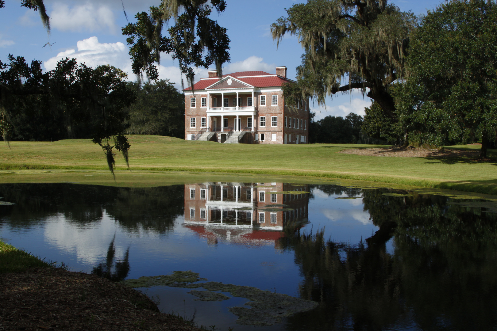 Drayton Hall