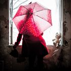 Dreaming with my red umbrella