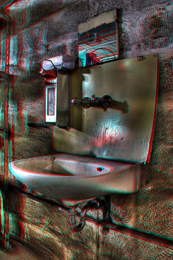 Dreckiges Waschbecken HDR anaglyph