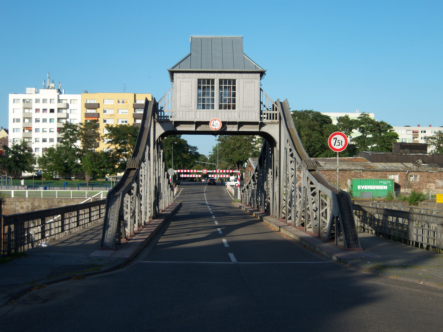 Drehbrücke in Deutz