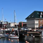 Drehung der Bahnhofsbrücke zum Brückenfest in Warnemünde