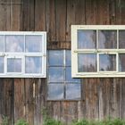 Drei alte Fenster