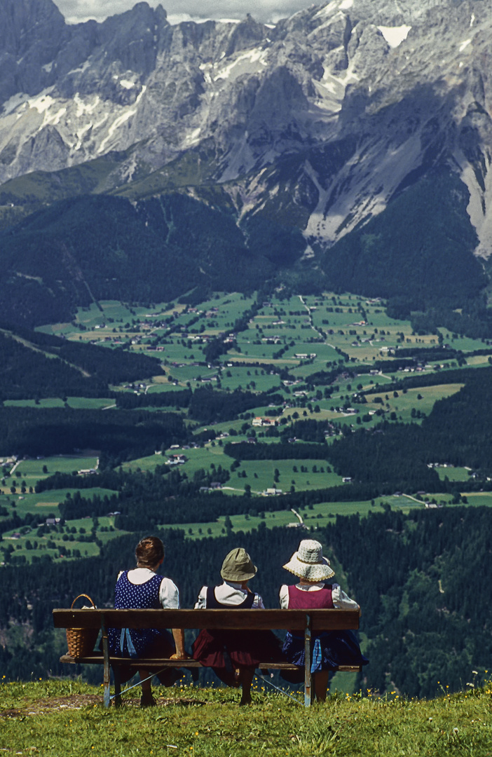 Drei Damen mit Weitblick