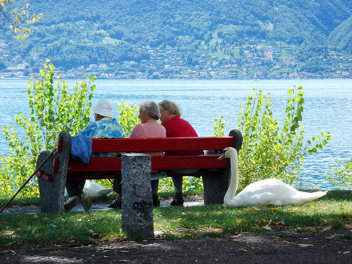 Drei Damen nicht am Grill