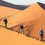 DREI Duene Namibia ca11-80-col +Fotos