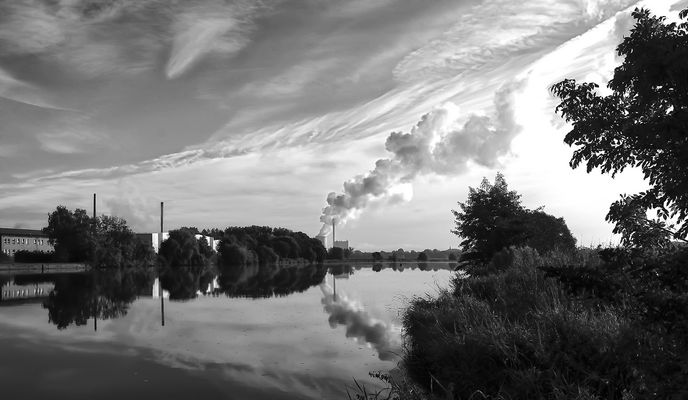 Drei Fliegen mit einer Klappe