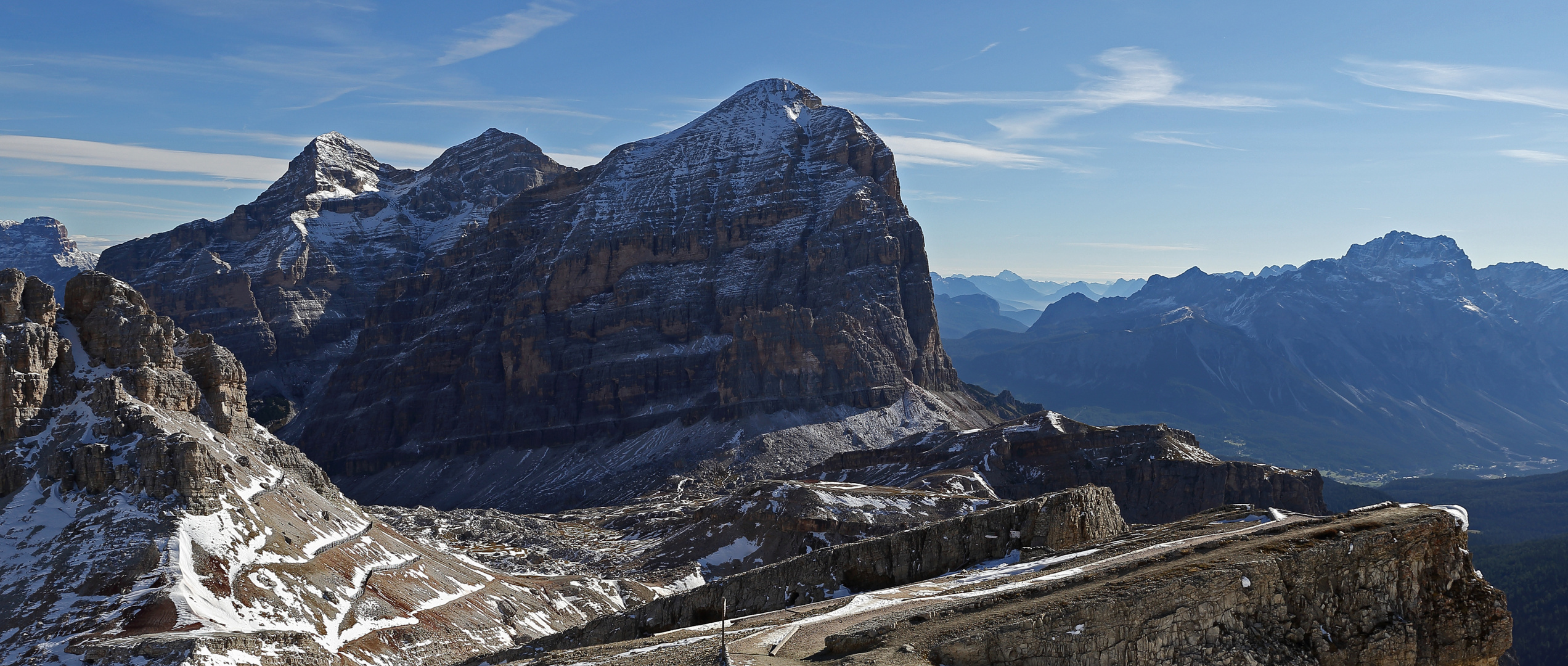 Drei große Dolomitenbereiche vom kleinen Lagazuoi