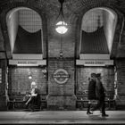 Drei in der Baker Street Station