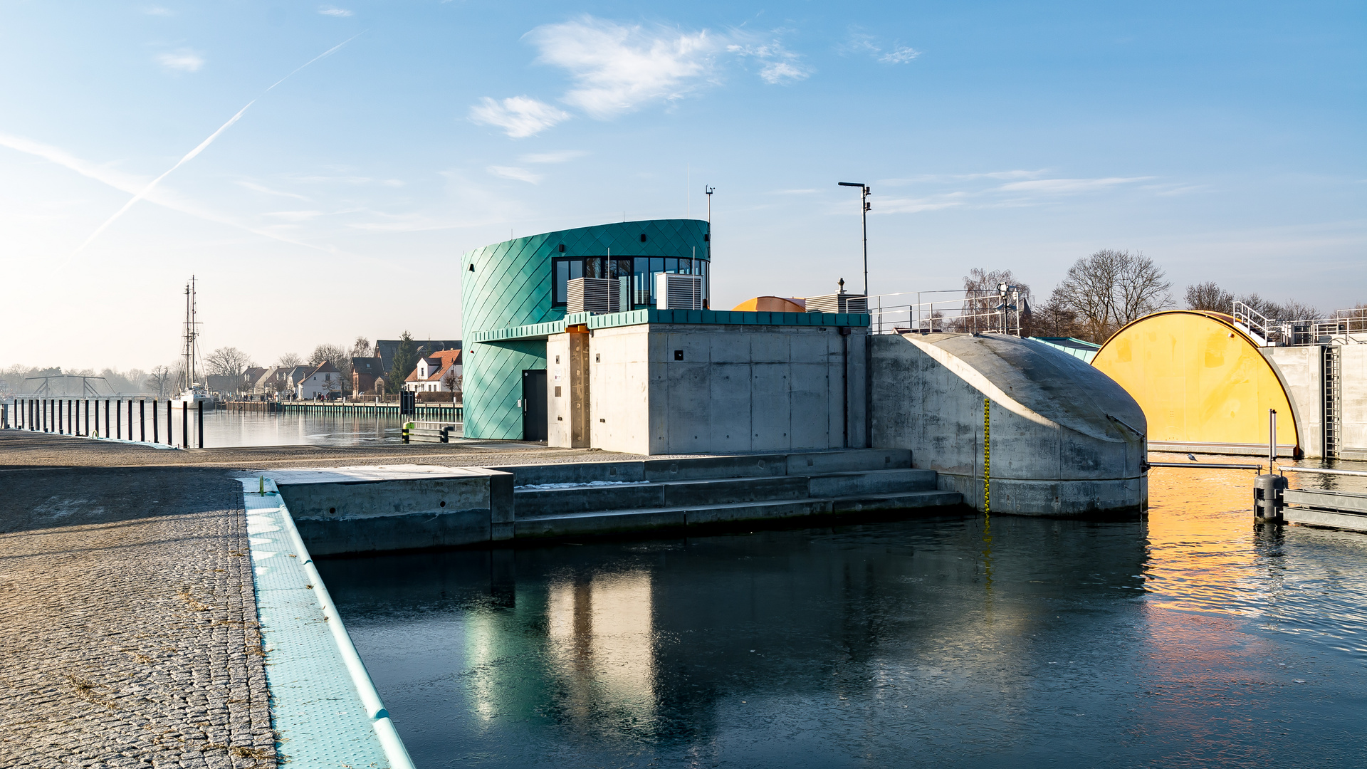 Drei Wahrzeichen des Hafens in Wieck/Eldena