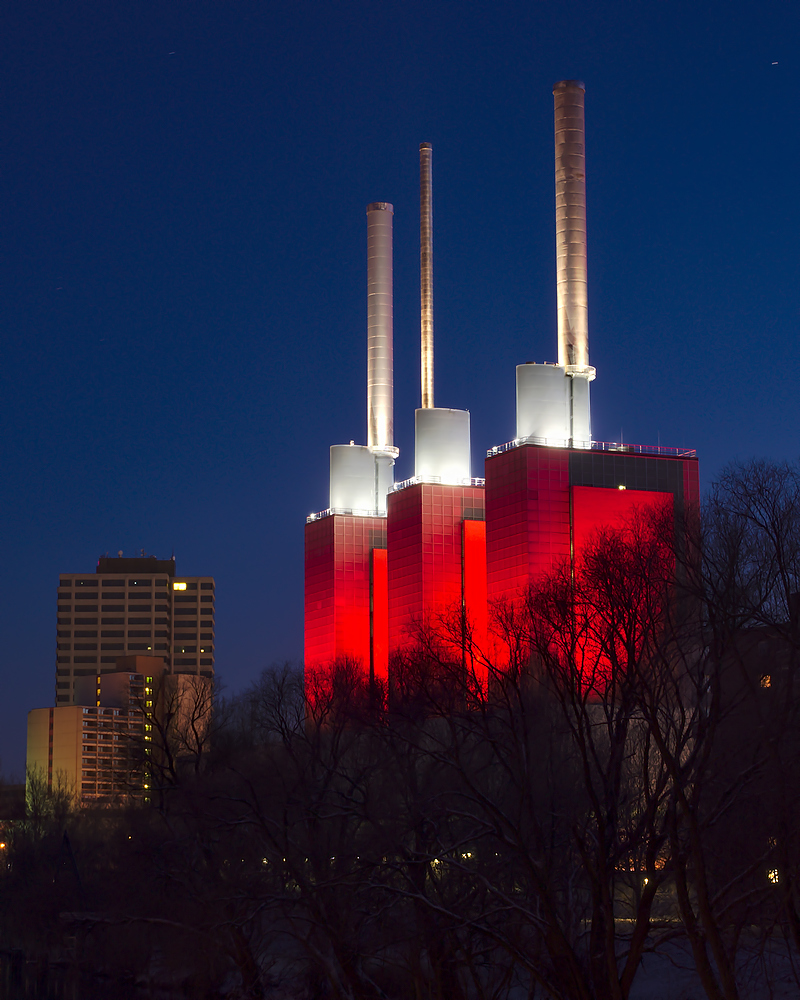 Drei warme Brüder - in Rot und Blau