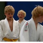 drei weisse Judoka