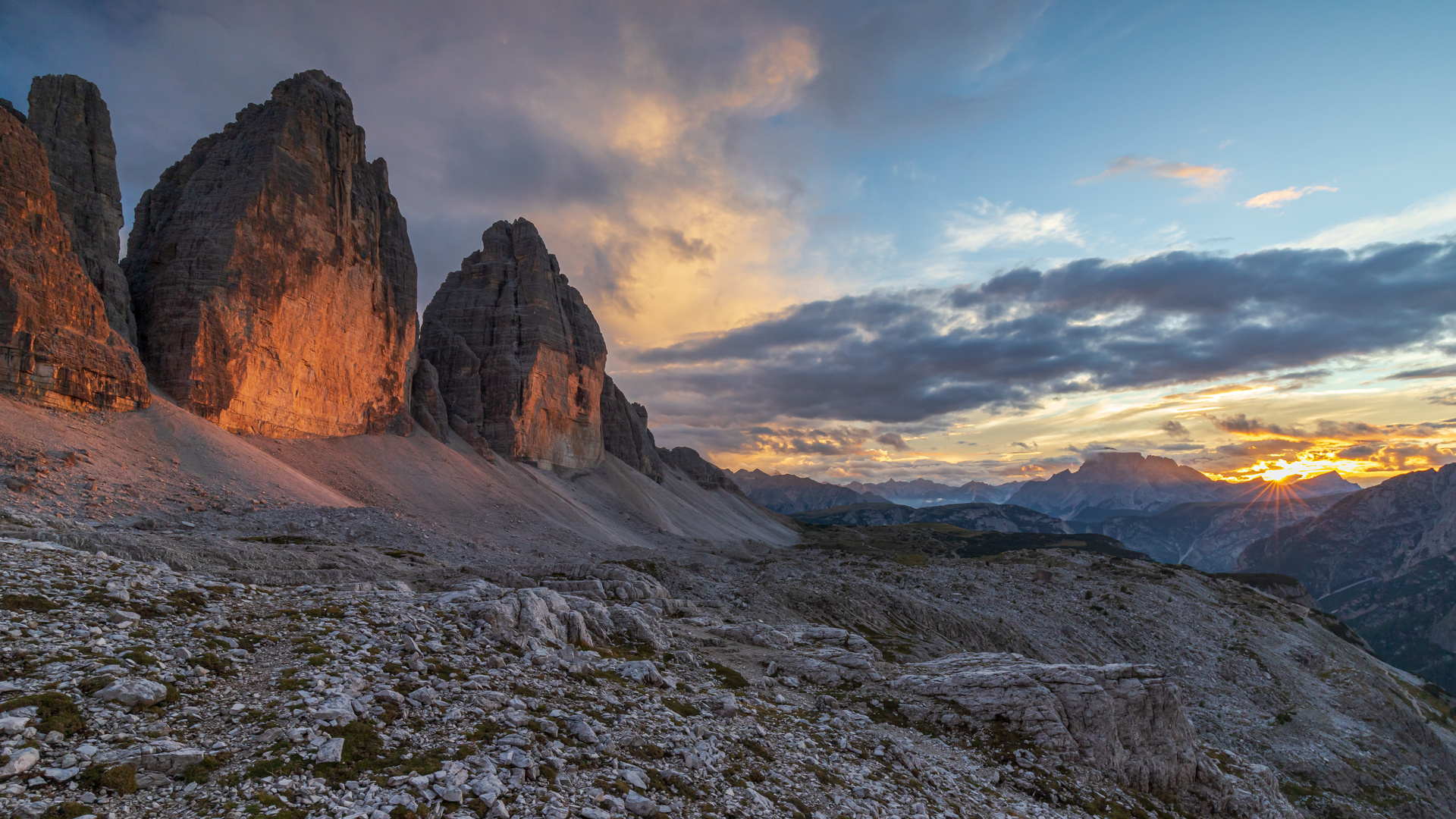 Drei Zinnen bei Sonnenuntergang