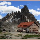 Drei-Zinnen-Hütte vor dem Paternkofel