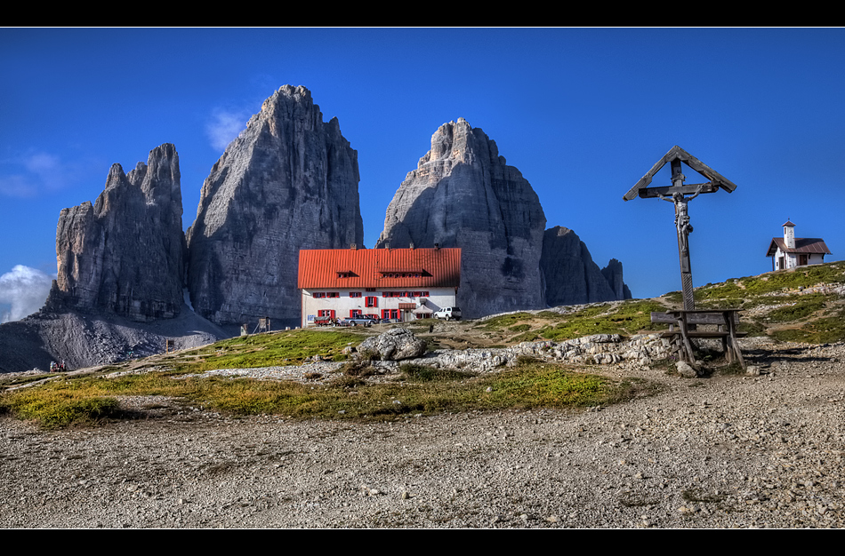 Drei Zinnenhütte °°