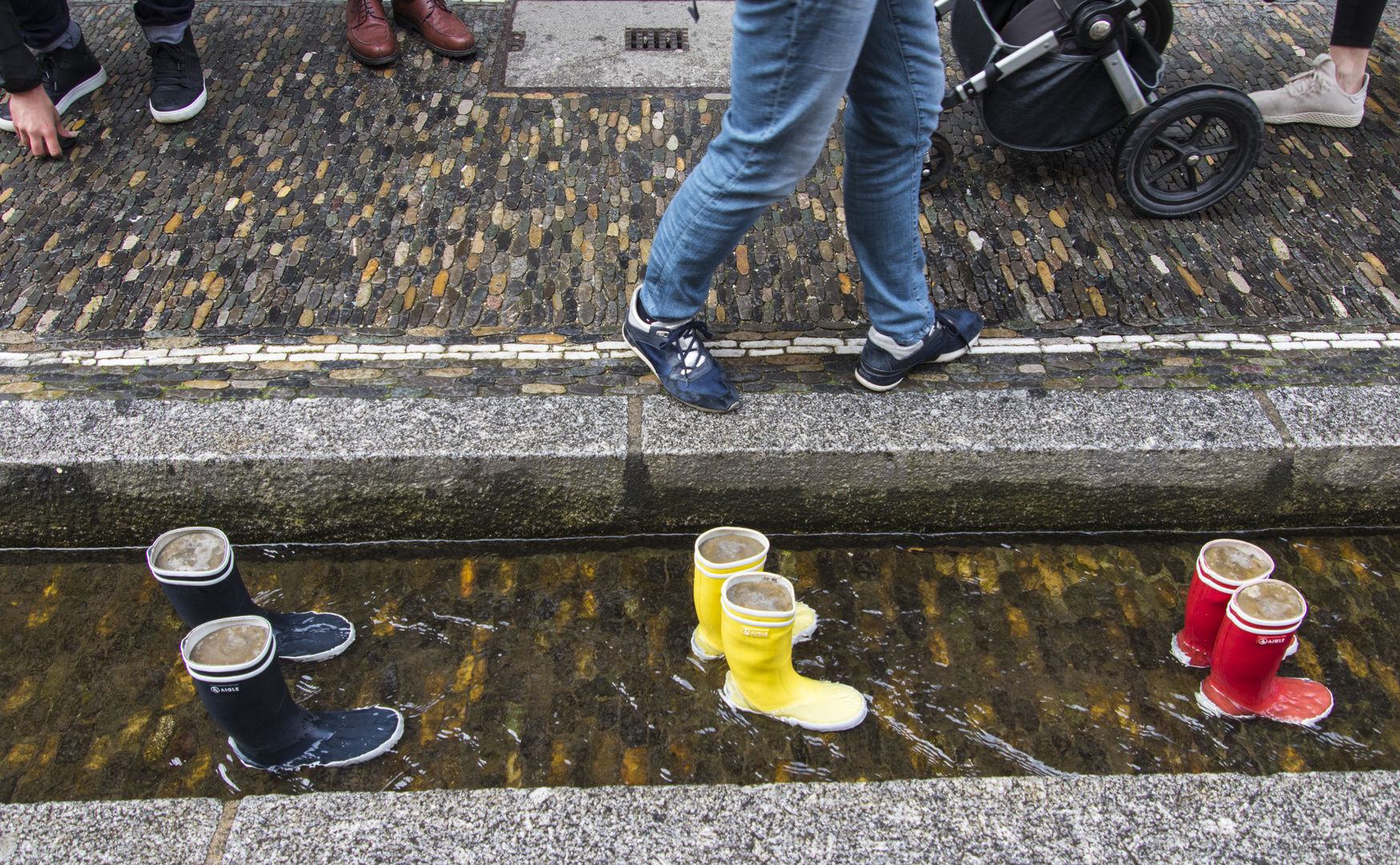 Dreierlei Paar Stiefel