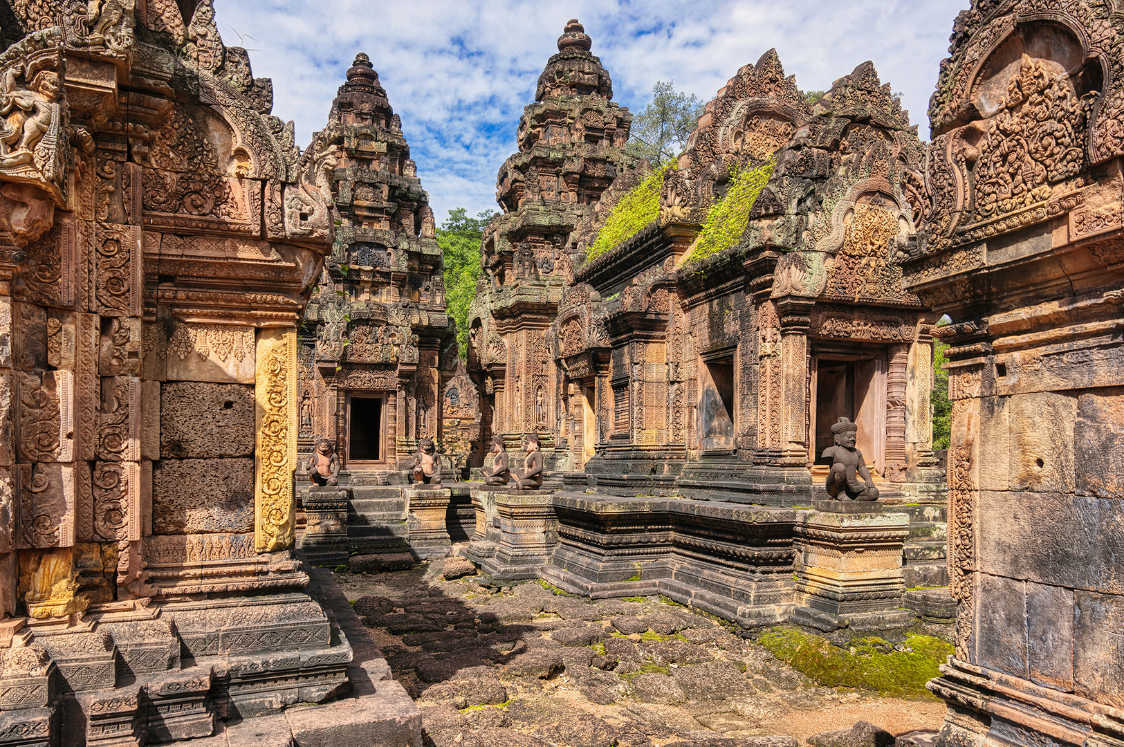 Dreierlei Tempel: Banteay Srei