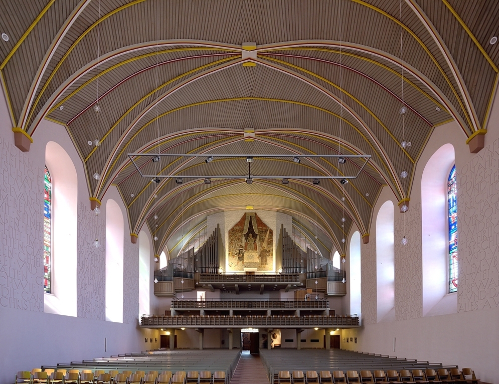 Dreifaltigkeitskirche Worms; Innenraum mit Blick..