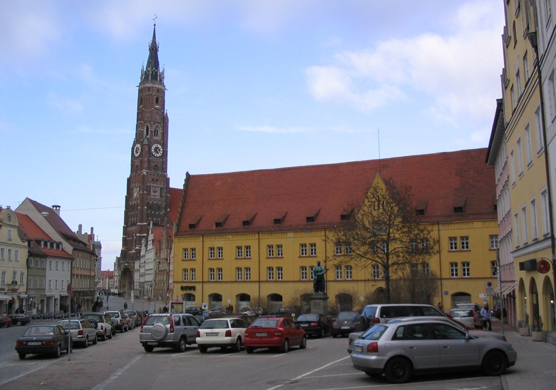 Dreifaltigkeitsplatz, Landshut