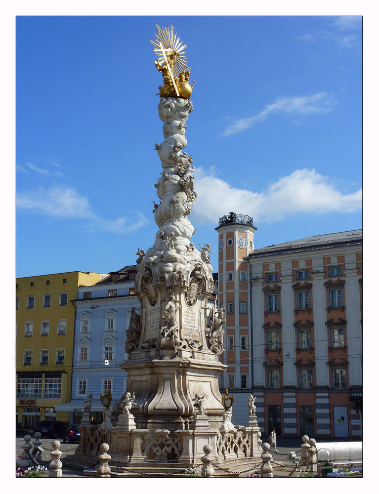 Dreifaltigkeitssäule, Linz