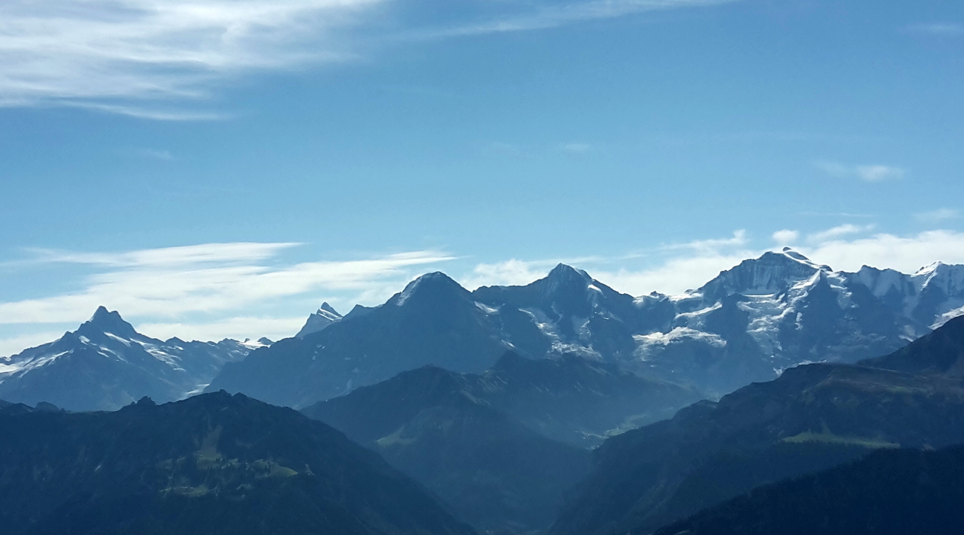 Dreigestirn im Berner Oberland ...