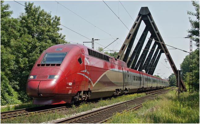 Dreigurtbrücke (Düren)