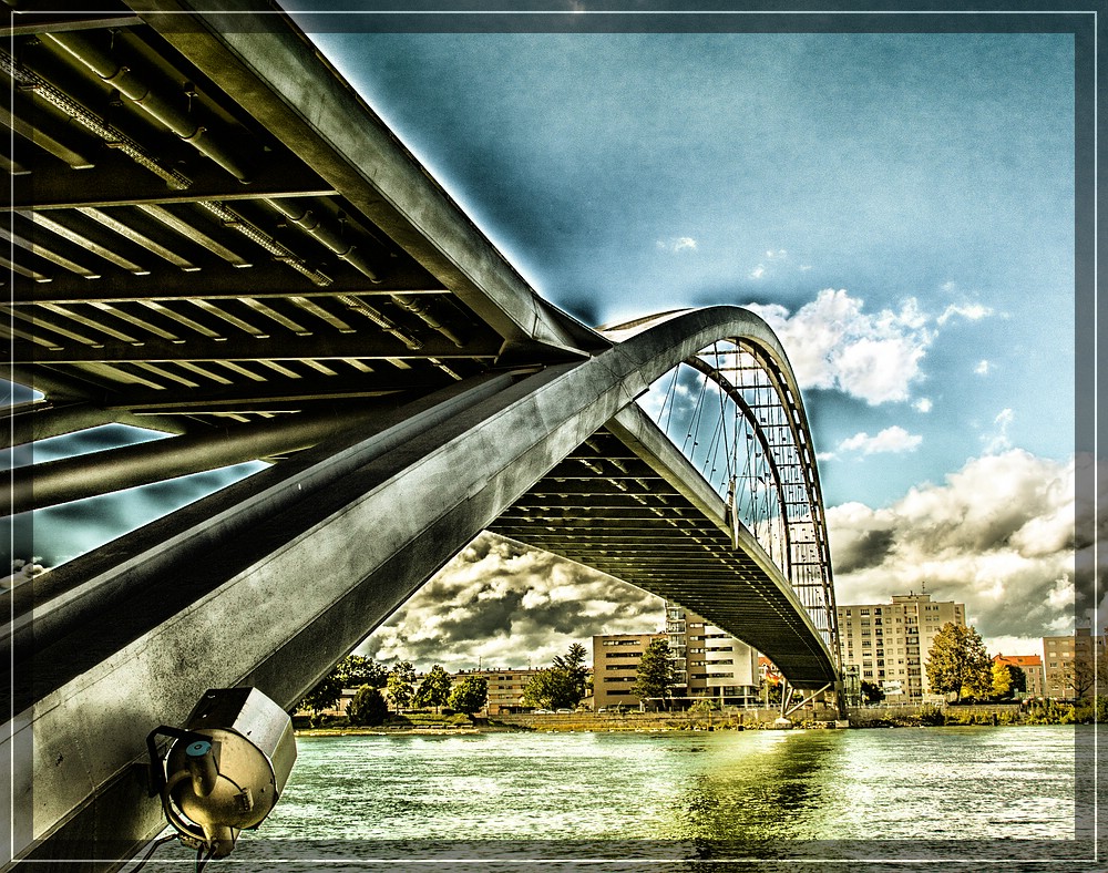 Dreiländerbrücke - Passerelle des Trois Pays