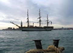 Dreimaster "Amerigo Vespucci"