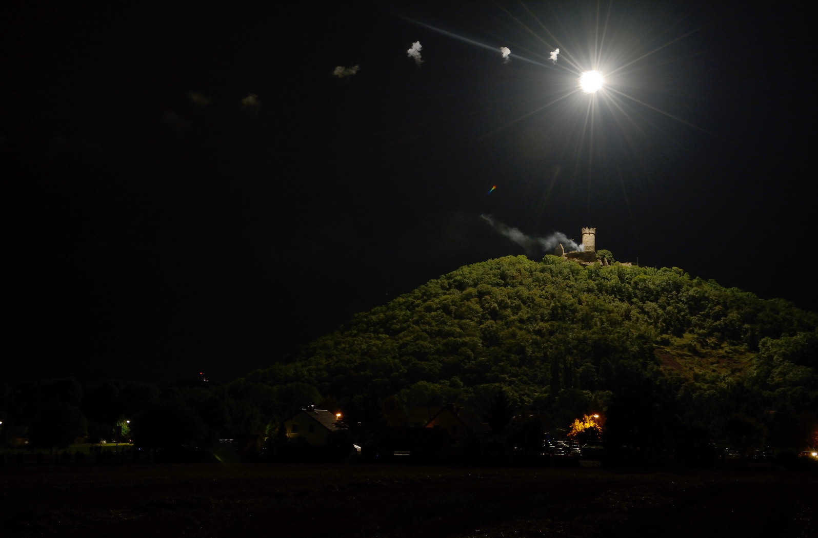 Drei(n)schlag 2014 der Einschlag in die Mühlburg