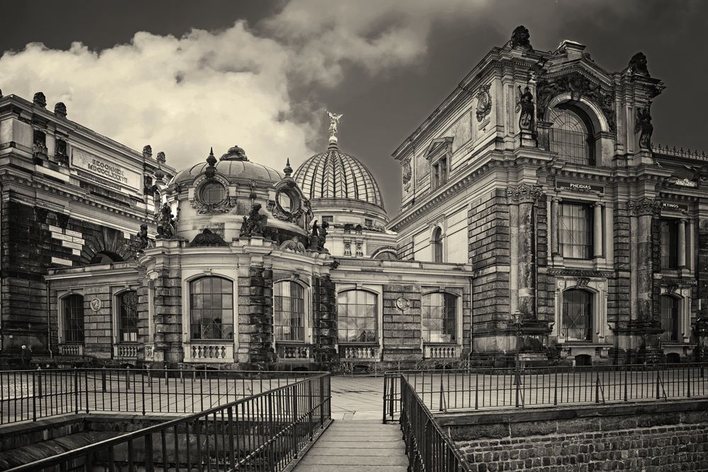 Dresden alte Gemäuer - Barock  -