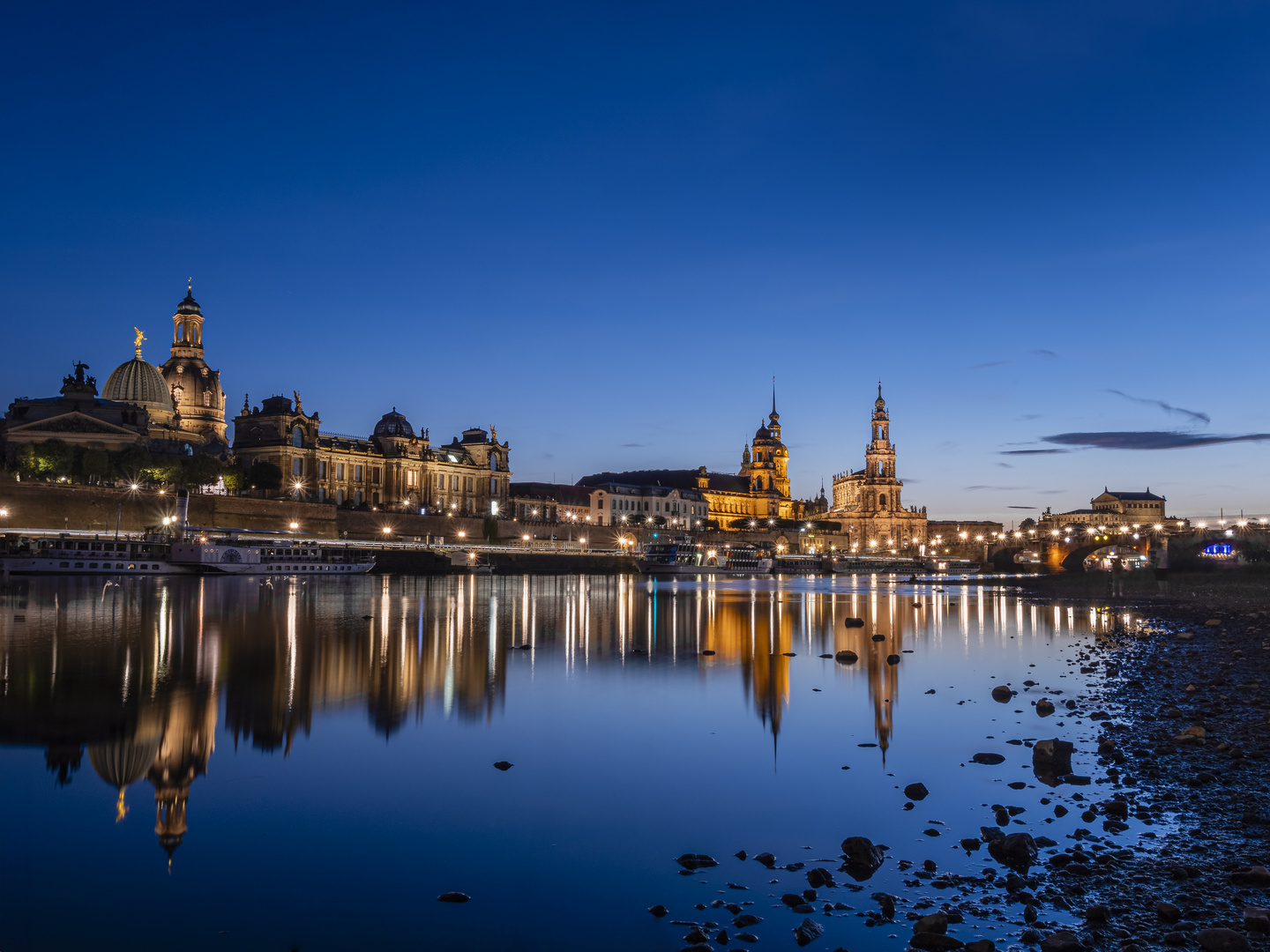 Dresden. Altstadt zur Blauen Stunde.