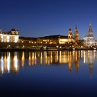 Dresden: Altstadtpanorama zur blauen Stunde