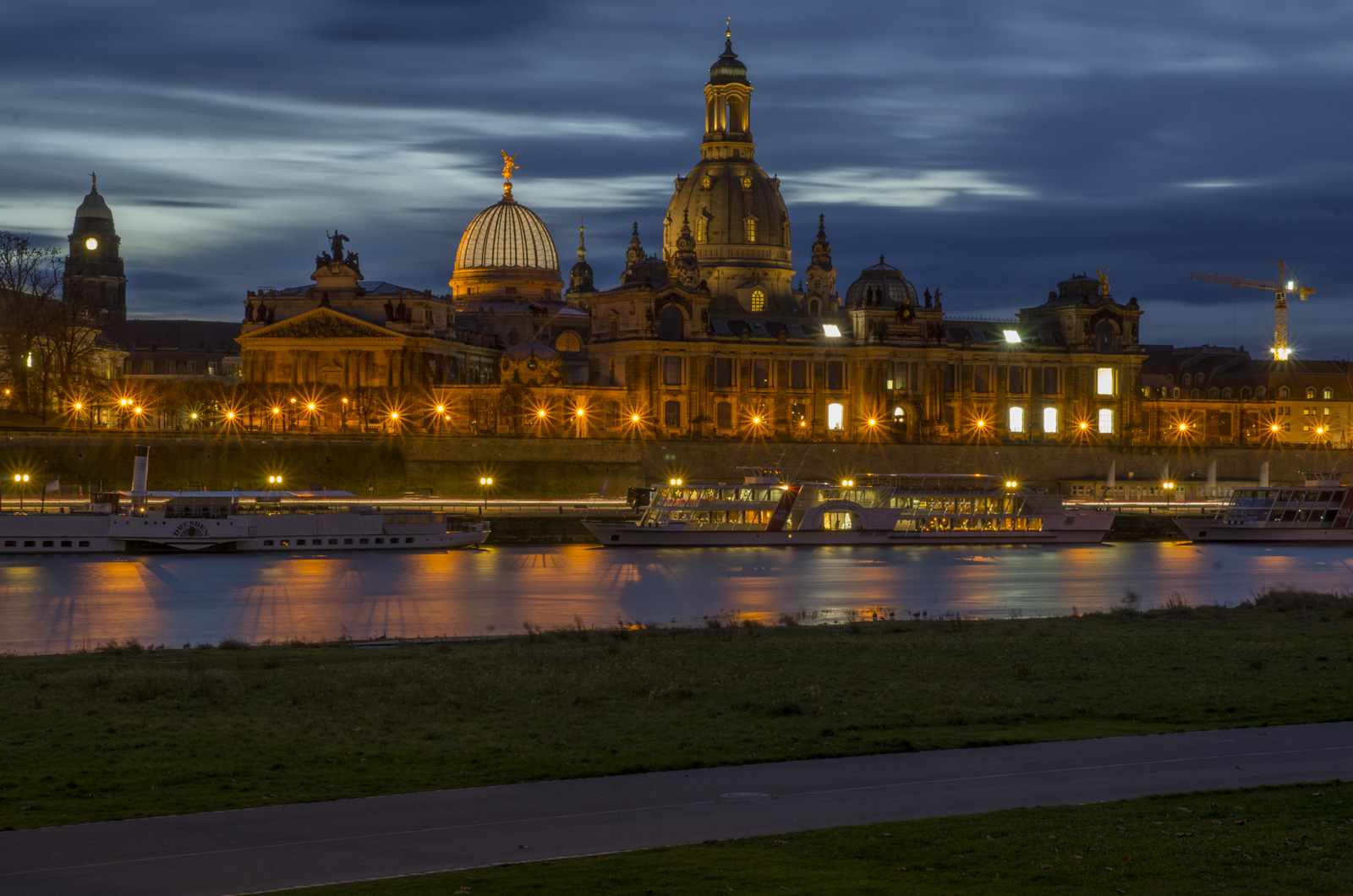 Dresden am Elbufer