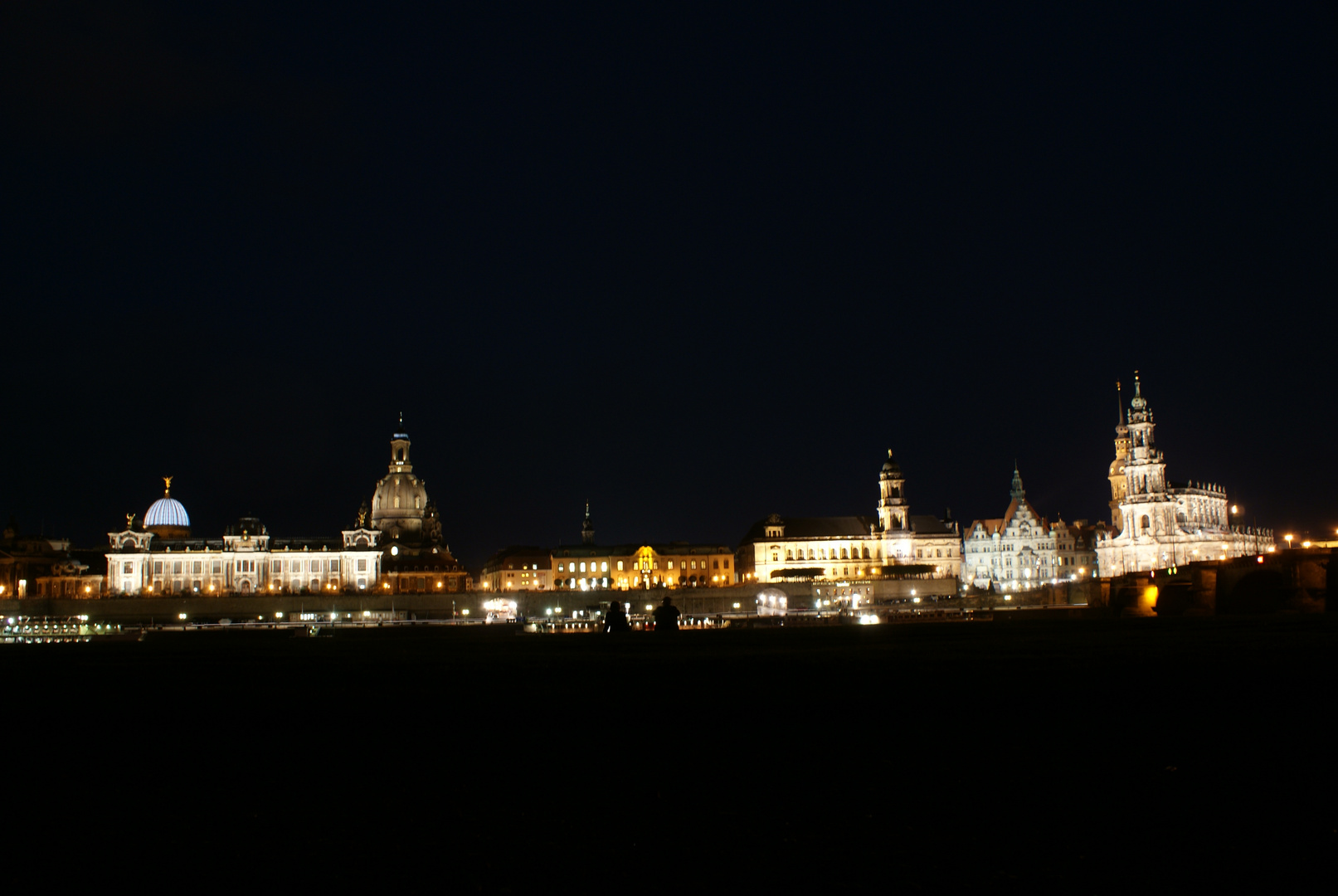 Dresden - Am Ufer der Elbe