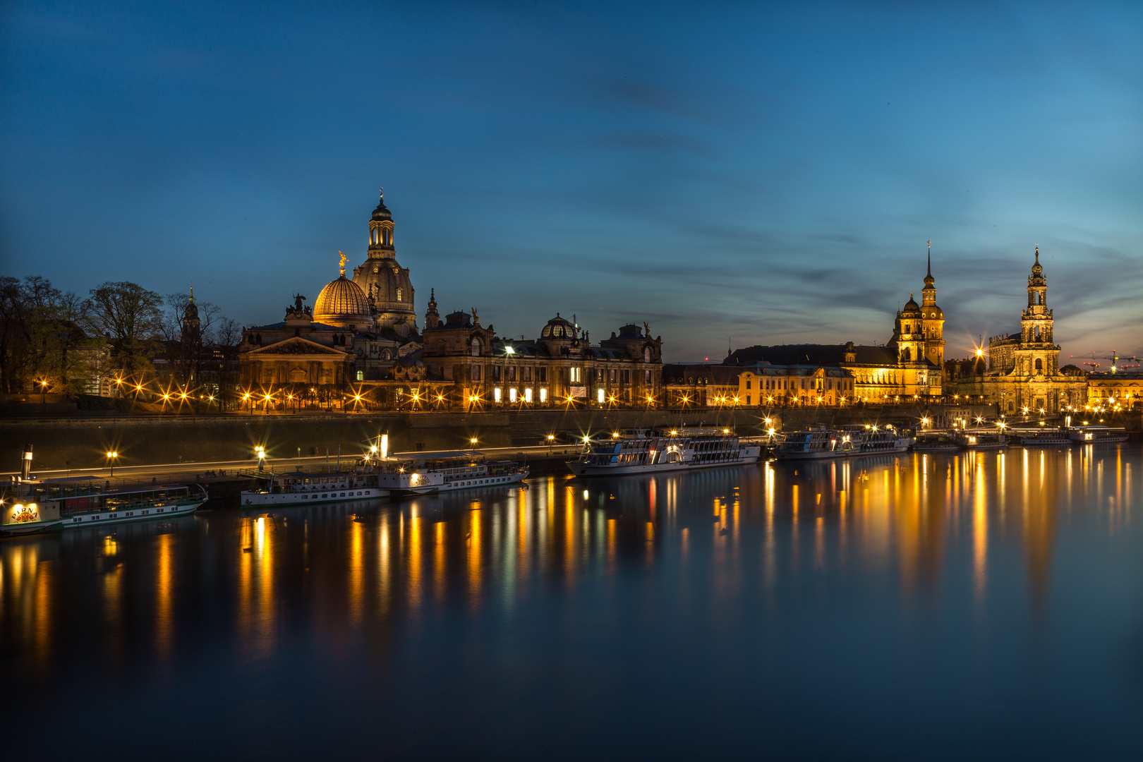 Dresden bei Dämmerung