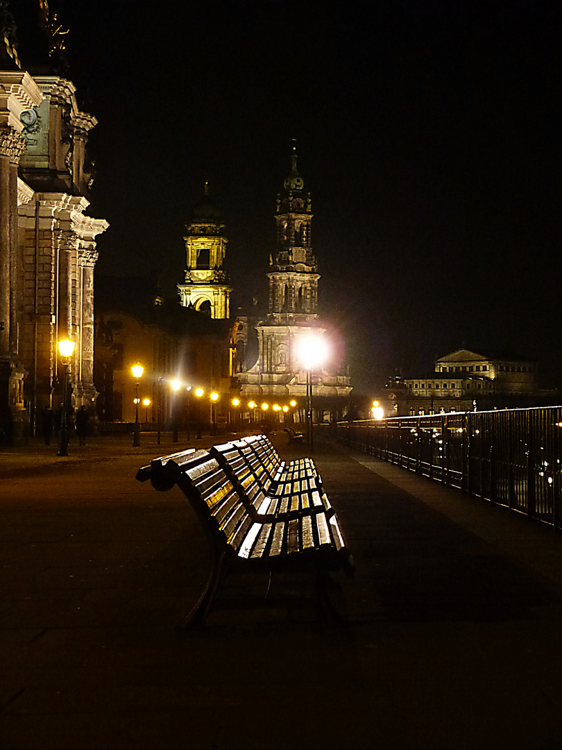 Dresden bei Nacht 1